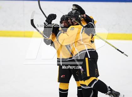 Thumbnail 2 in Penfield vs. McQuaid Jesuit (Section 5 Class A Quarterfinal) photogallery.