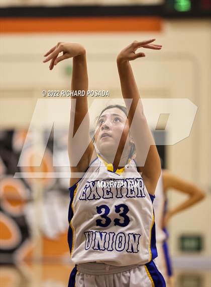 Thumbnail 1 in Exeter vs. Sierra photogallery.