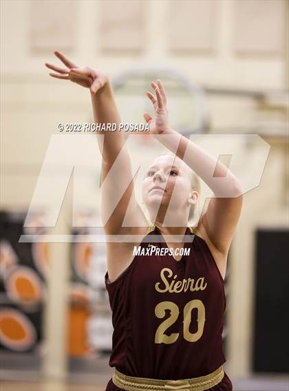 Thumbnail 1 in Exeter vs. Sierra photogallery.