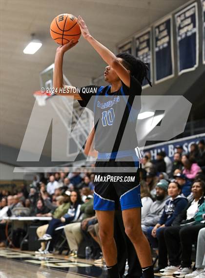 Thumbnail 2 in Windward @ St. John Bosco (CIF State D1 SoCal Regional Playoffs) photogallery.