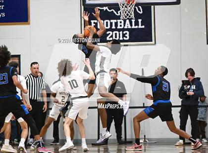 Thumbnail 2 in Windward @ St. John Bosco (CIF State D1 SoCal Regional Playoffs) photogallery.