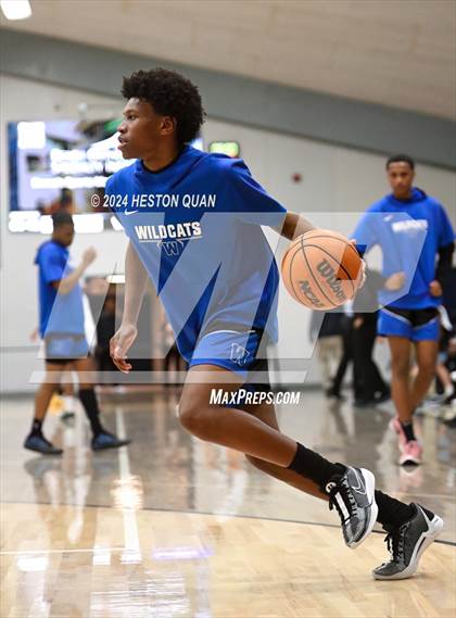 Thumbnail 2 in Windward @ St. John Bosco (CIF State D1 SoCal Regional Playoffs) photogallery.