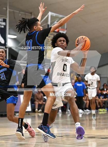 Thumbnail 2 in Windward @ St. John Bosco (CIF State D1 SoCal Regional Playoffs) photogallery.