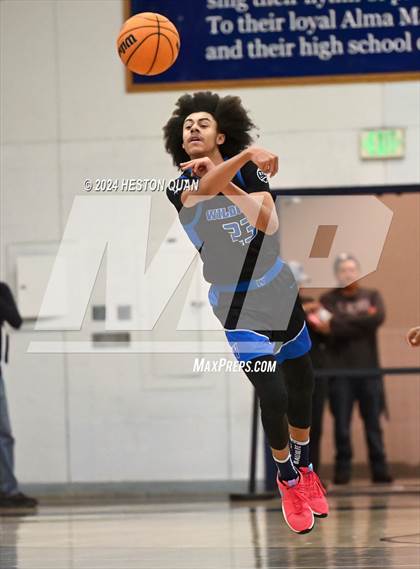 Thumbnail 3 in Windward @ St. John Bosco (CIF State D1 SoCal Regional Playoffs) photogallery.