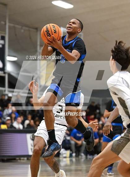 Thumbnail 2 in Windward @ St. John Bosco (CIF State D1 SoCal Regional Playoffs) photogallery.