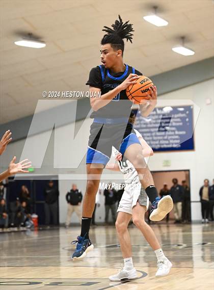 Thumbnail 2 in Windward @ St. John Bosco (CIF State D1 SoCal Regional Playoffs) photogallery.