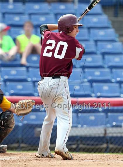 Thumbnail 2 in Sutherland vs. Burnt Hills-Ballston Lake (NYSPHSAA Class A Final) photogallery.