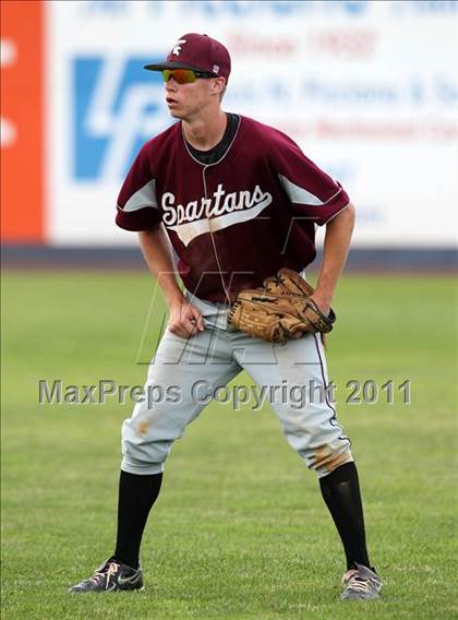 Thumbnail 3 in Sutherland vs. Burnt Hills-Ballston Lake (NYSPHSAA Class A Final) photogallery.