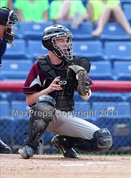 Thumbnail 2 in Sutherland vs. Burnt Hills-Ballston Lake (NYSPHSAA Class A Final) photogallery.