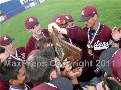 Thumbnail 2 in Sutherland vs. Burnt Hills-Ballston Lake (NYSPHSAA Class A Final) photogallery.