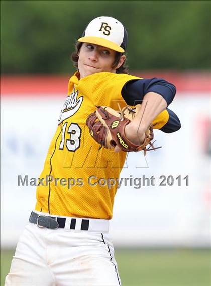 Thumbnail 2 in Sutherland vs. Burnt Hills-Ballston Lake (NYSPHSAA Class A Final) photogallery.