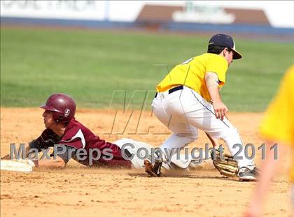 Thumbnail 1 in Sutherland vs. Burnt Hills-Ballston Lake (NYSPHSAA Class A Final) photogallery.