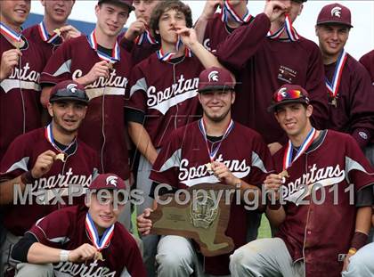 Thumbnail 2 in Sutherland vs. Burnt Hills-Ballston Lake (NYSPHSAA Class A Final) photogallery.