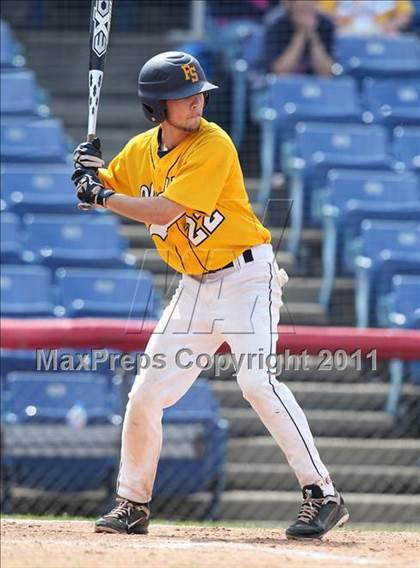 Thumbnail 2 in Sutherland vs. Burnt Hills-Ballston Lake (NYSPHSAA Class A Final) photogallery.