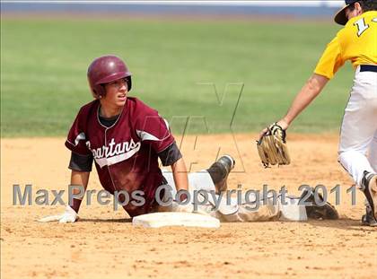 Thumbnail 3 in Sutherland vs. Burnt Hills-Ballston Lake (NYSPHSAA Class A Final) photogallery.