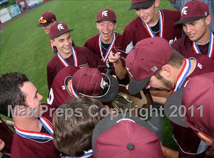 Thumbnail 3 in Sutherland vs. Burnt Hills-Ballston Lake (NYSPHSAA Class A Final) photogallery.
