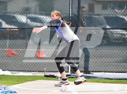 Thumbnail 2 in Girls State Championship  photogallery.