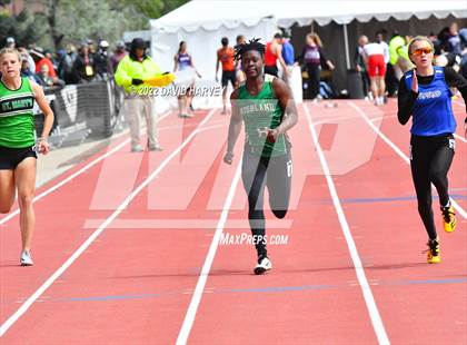 Thumbnail 2 in Girls State Championship  photogallery.