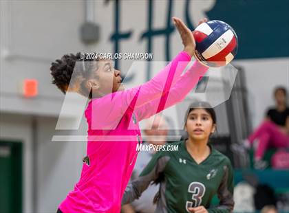 Thumbnail 1 in Belton @ Ellison photogallery.