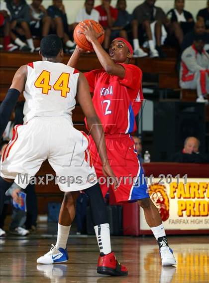Thumbnail 1 in Serra @ Fairfax (Fairfax State Preview) photogallery.
