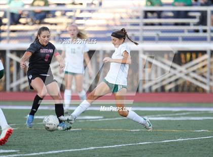 Thumbnail 1 in Athens vs. Fairfield Union (OHSAA D3 District Final) photogallery.