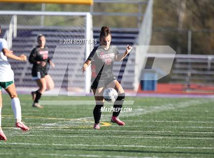 Thumbnail 3 in Athens vs. Fairfield Union (OHSAA D3 District Final) photogallery.