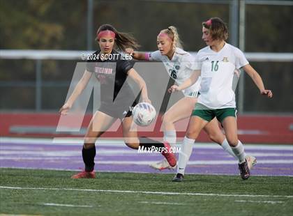 Thumbnail 3 in Athens vs. Fairfield Union (OHSAA D3 District Final) photogallery.