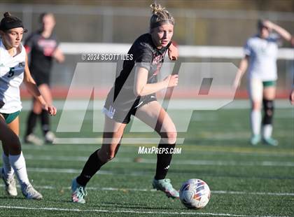 Thumbnail 3 in Athens vs. Fairfield Union (OHSAA D3 District Final) photogallery.
