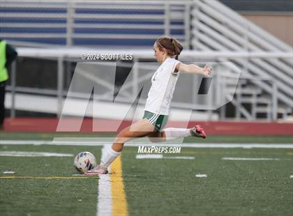 Thumbnail 1 in Athens vs. Fairfield Union (OHSAA D3 District Final) photogallery.
