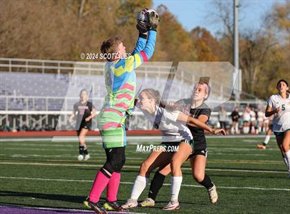 Thumbnail 1 in Athens vs. Fairfield Union (OHSAA D3 District Final) photogallery.