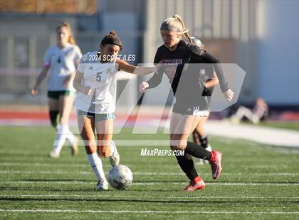 Thumbnail 1 in Athens vs. Fairfield Union (OHSAA D3 District Final) photogallery.