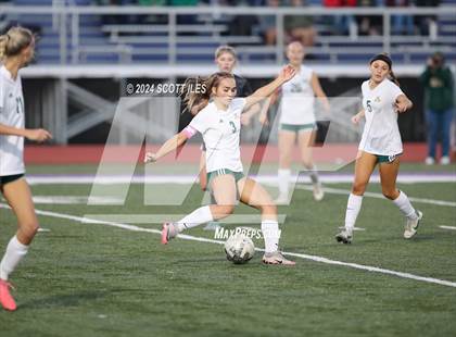 Thumbnail 3 in Athens vs. Fairfield Union (OHSAA D3 District Final) photogallery.