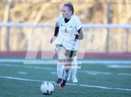 Thumbnail 1 in Athens vs. Fairfield Union (OHSAA D3 District Final) photogallery.