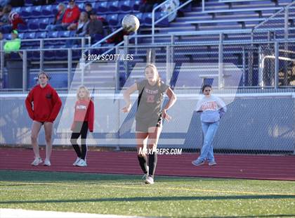 Thumbnail 1 in Athens vs. Fairfield Union (OHSAA D3 District Final) photogallery.