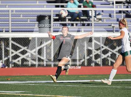 Thumbnail 3 in Athens vs. Fairfield Union (OHSAA D3 District Final) photogallery.