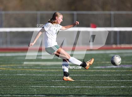 Thumbnail 2 in Athens vs. Fairfield Union (OHSAA D3 District Final) photogallery.