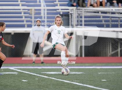 Thumbnail 1 in Athens vs. Fairfield Union (OHSAA D3 District Final) photogallery.