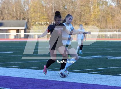 Thumbnail 3 in Athens vs. Fairfield Union (OHSAA D3 District Final) photogallery.