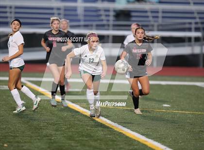 Thumbnail 1 in Athens vs. Fairfield Union (OHSAA D3 District Final) photogallery.
