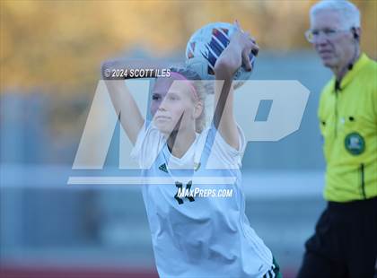 Thumbnail 2 in Athens vs. Fairfield Union (OHSAA D3 District Final) photogallery.