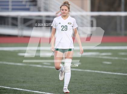 Thumbnail 3 in Athens vs. Fairfield Union (OHSAA D3 District Final) photogallery.