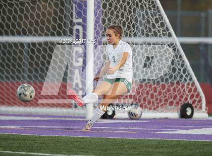 Thumbnail 3 in Athens vs. Fairfield Union (OHSAA D3 District Final) photogallery.