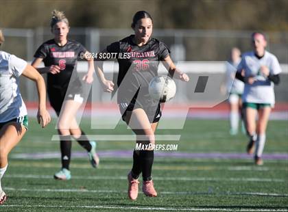 Thumbnail 3 in Athens vs. Fairfield Union (OHSAA D3 District Final) photogallery.