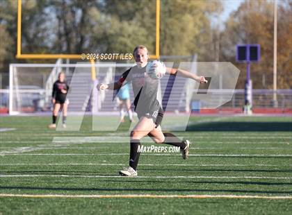 Thumbnail 1 in Athens vs. Fairfield Union (OHSAA D3 District Final) photogallery.