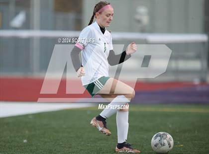 Thumbnail 2 in Athens vs. Fairfield Union (OHSAA D3 District Final) photogallery.
