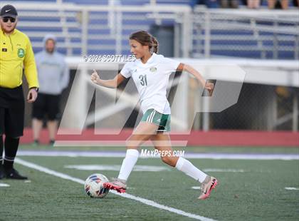 Thumbnail 3 in Athens vs. Fairfield Union (OHSAA D3 District Final) photogallery.