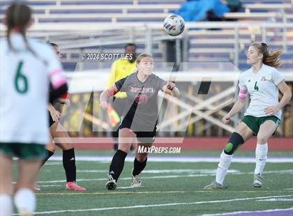 Thumbnail 3 in Athens vs. Fairfield Union (OHSAA D3 District Final) photogallery.