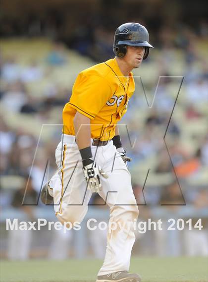 Thumbnail 2 in Temecula Valley vs. Aliso Niguel (CIF-SS D2 Final) photogallery.