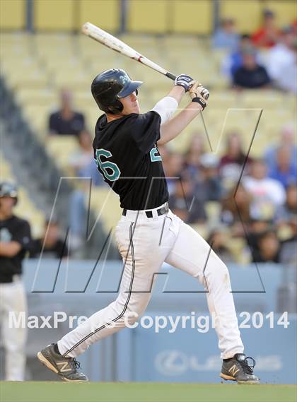 Thumbnail 2 in Temecula Valley vs. Aliso Niguel (CIF-SS D2 Final) photogallery.