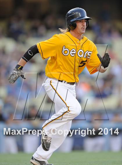Thumbnail 1 in Temecula Valley vs. Aliso Niguel (CIF-SS D2 Final) photogallery.